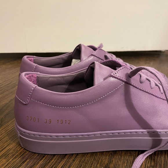 Woman by Common Projects original Achilles low, UK 6 (EU 39/US 9). New in box. - Picture 7 of 9